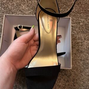 BANDOLINO HEELS
